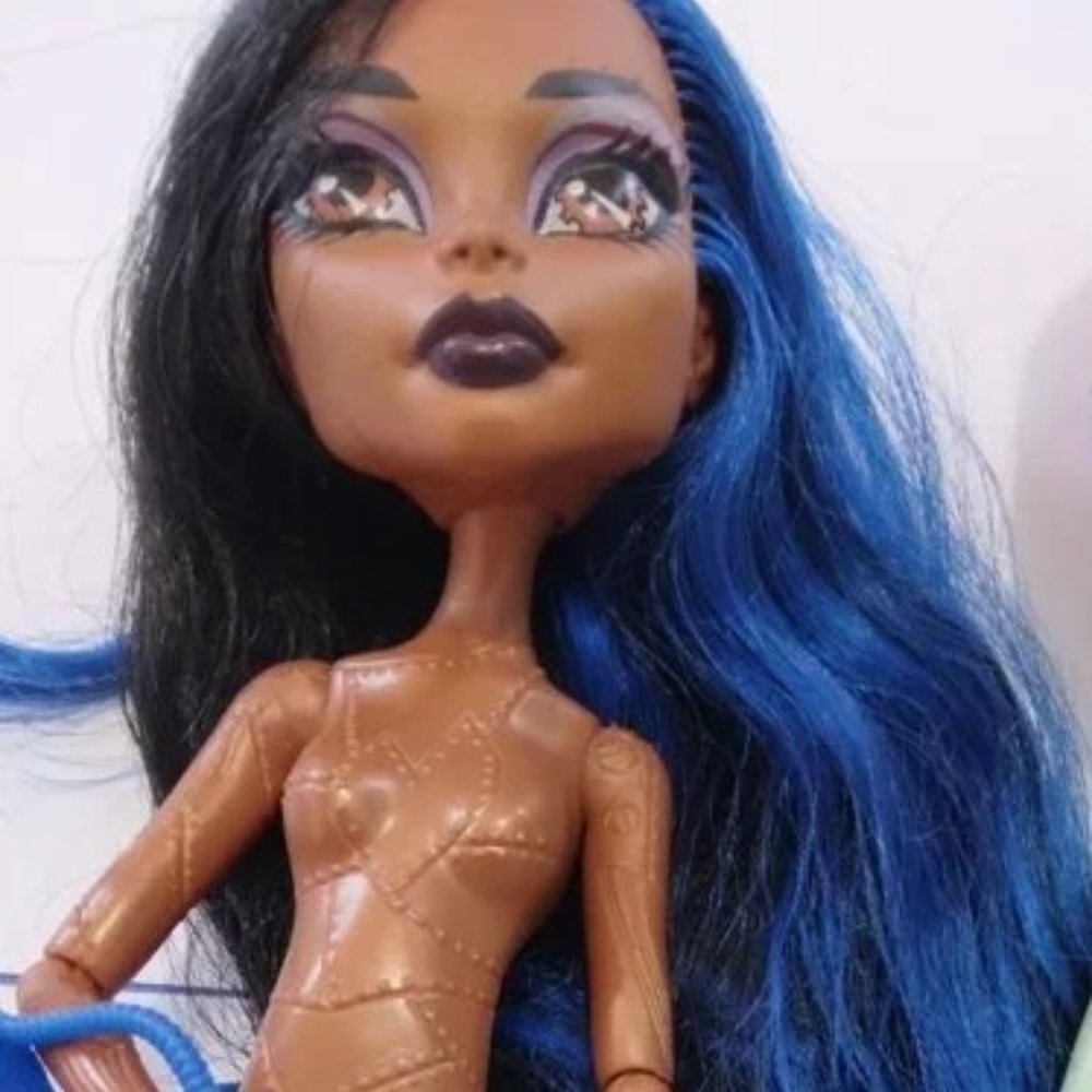 Separate Robecca Steam Listing